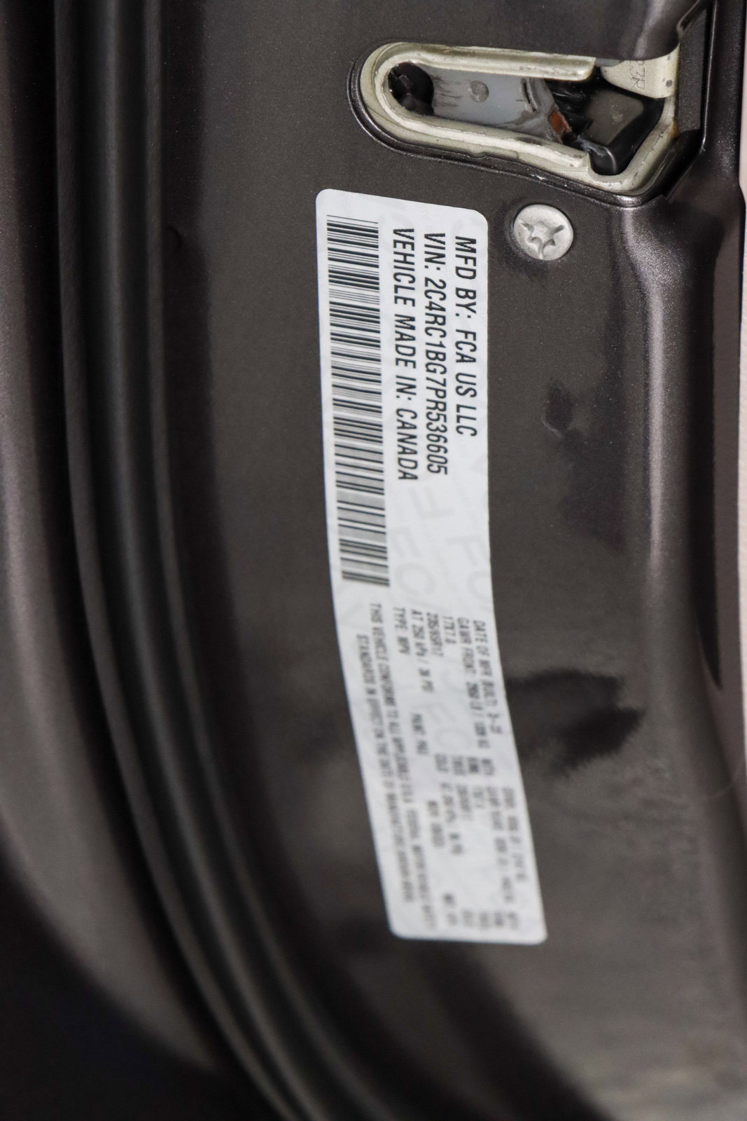 Used 2023 Chrysler Pacifica Touring-L FWD image 33
