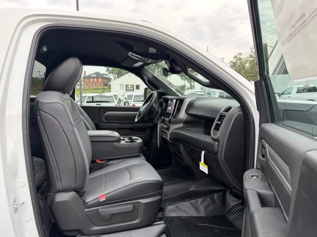 New 2026 RAM 5500 Tradesman AWD/4WD image 25