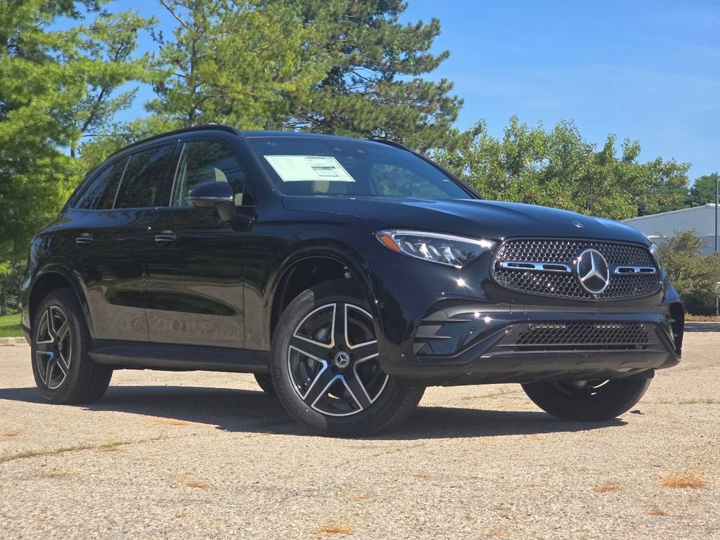 New 2027 Mercedes-Benz GLC 300 4MATIC image 1