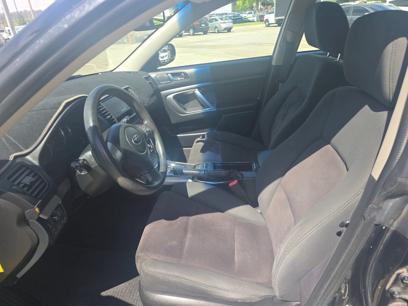 Used 2009 Subaru Outback 2.5i Special Edition AWD/4WD image 12