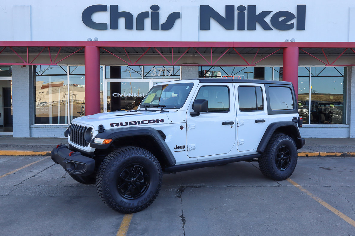Used 2024 Jeep Wrangler Rubicon image 1