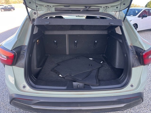 Used 2024 Chevrolet Trax ACTIV w/ Driver Confidence Package image 29