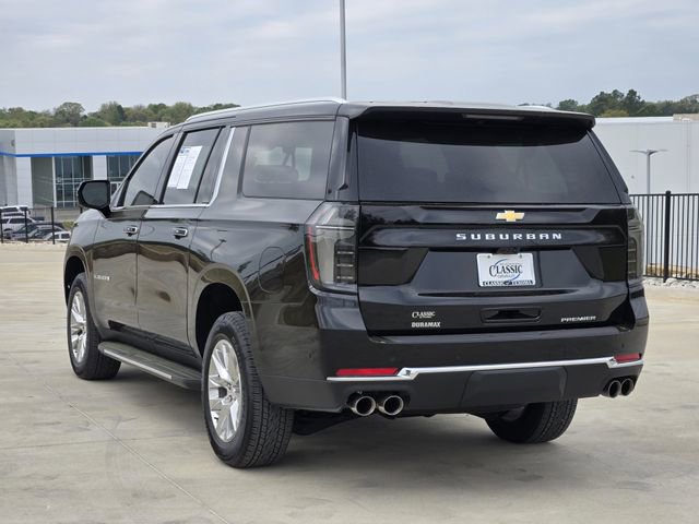 Used 2025 Chevrolet Suburban Premier image 6