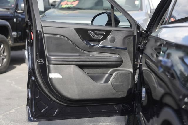 Used 2024 Lincoln Corsair FWD image 30