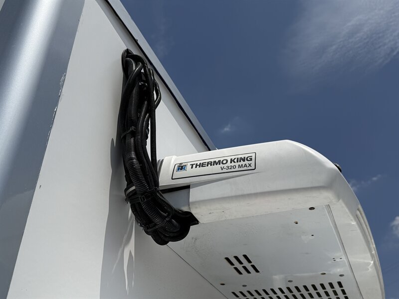 Used 2024 Ford E-350 and Econoline 350 Super Duty w/ Power Windows & Locks Group RWD image 8