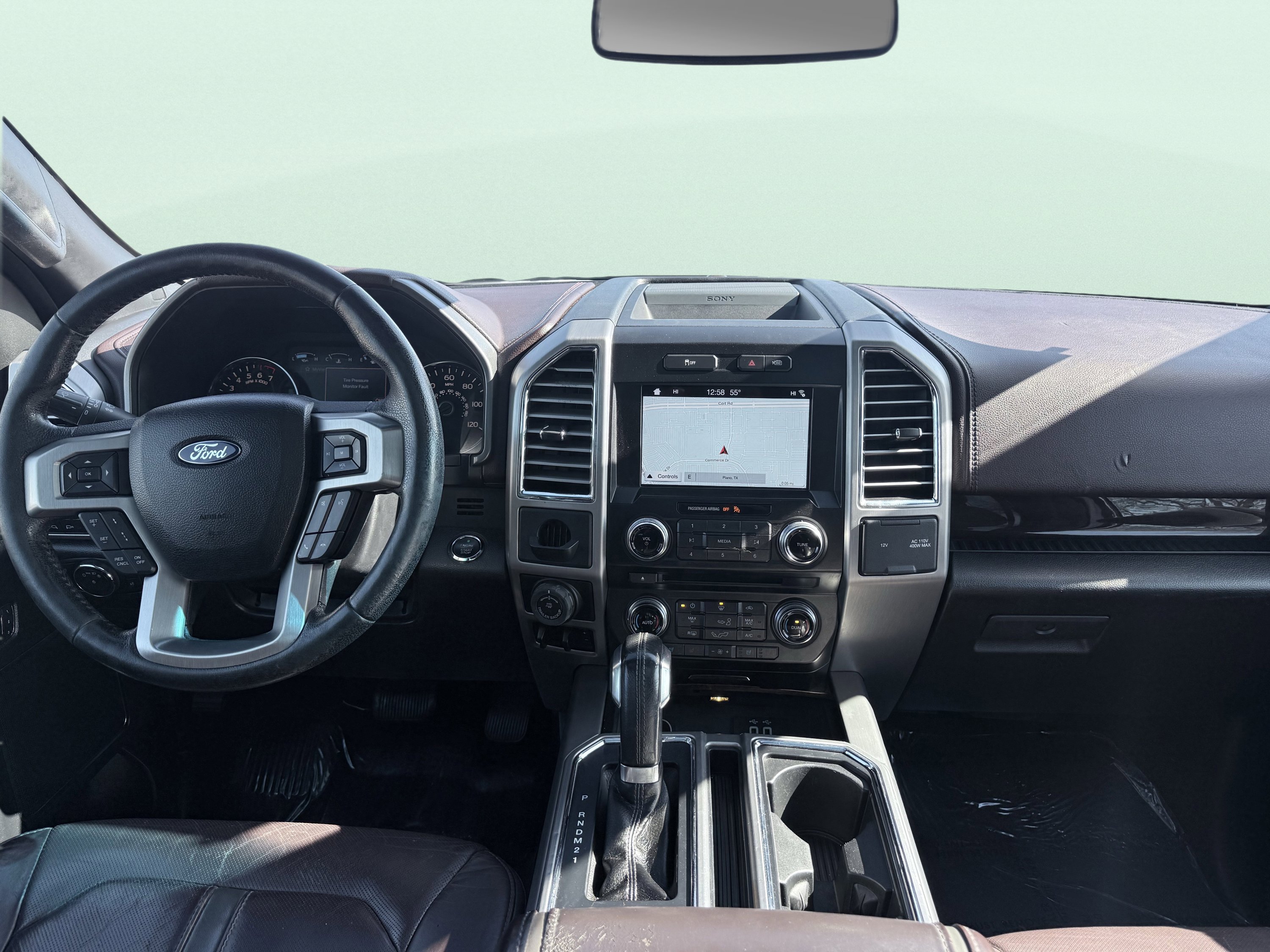 Used 2016 Ford F150 Platinum w/ Equipment Group 701A Luxury image 28