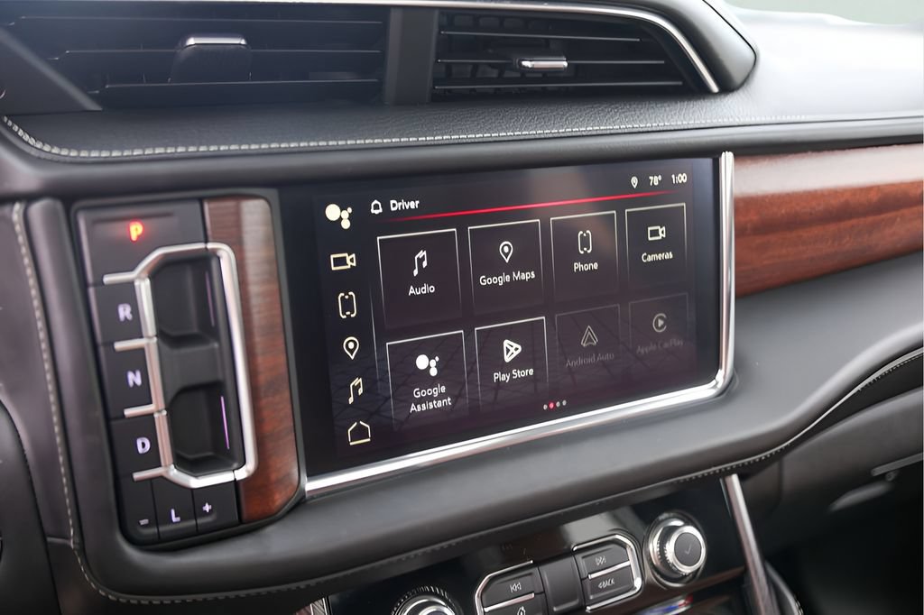 Used 2023 GMC Yukon Denali Ultimate AWD/4WD image 18