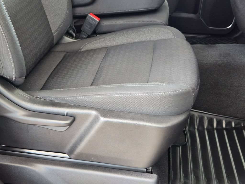 Used 2023 Chevrolet Silverado 1500 LT AWD/4WD image 27