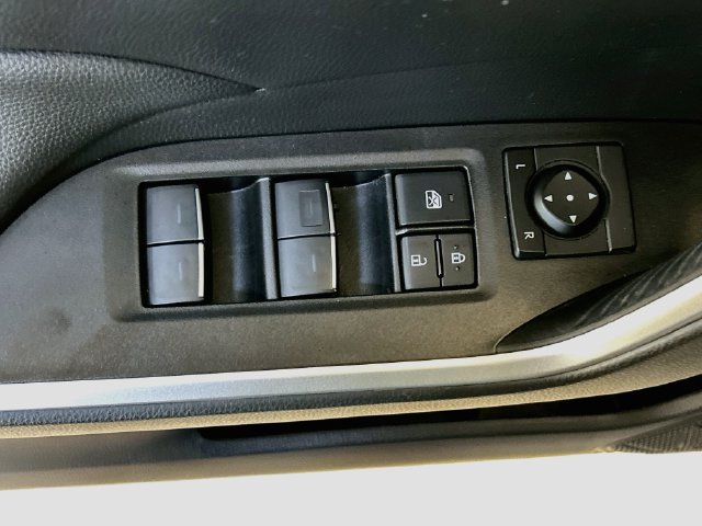 Used 2023 Toyota RAV4 XLE Premium FWD image 18