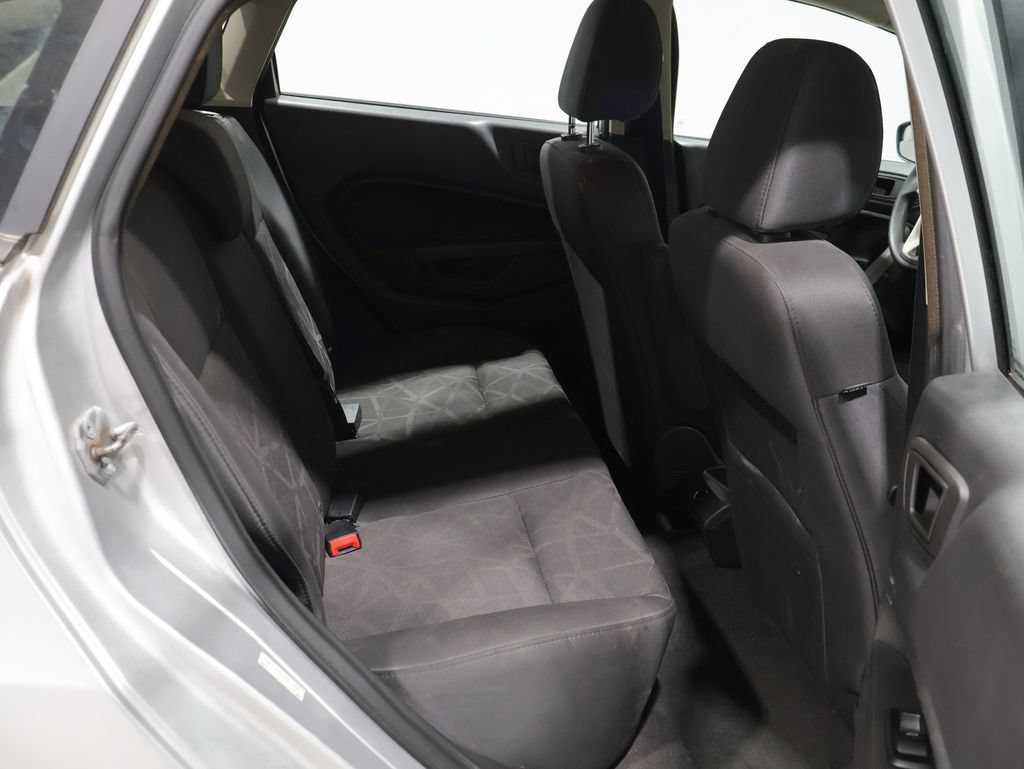 Used 2012 Ford Fiesta SE FWD image 20