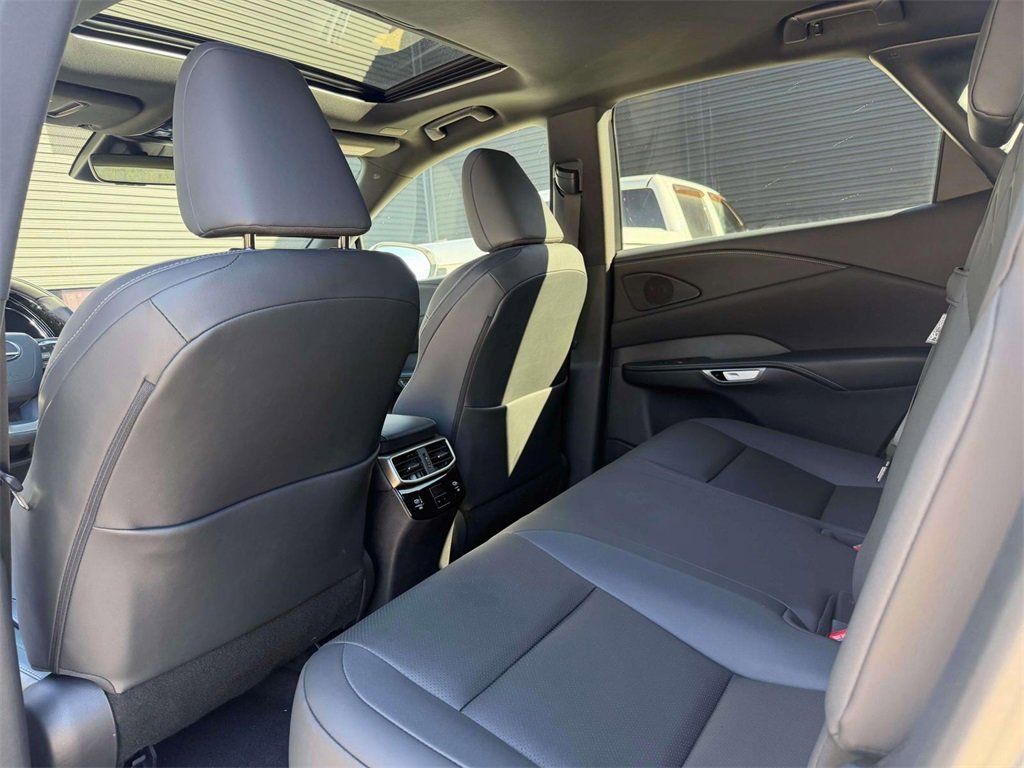 Used 2025 Lexus RX 350 Premium w/ Accessory Package AWD/4WD image 18