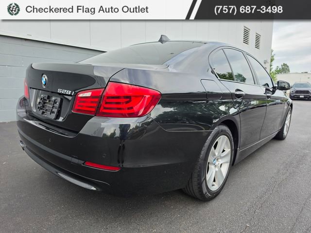 Used 2013 BMW 528i xDrive Sedan AWD/4WD image 7