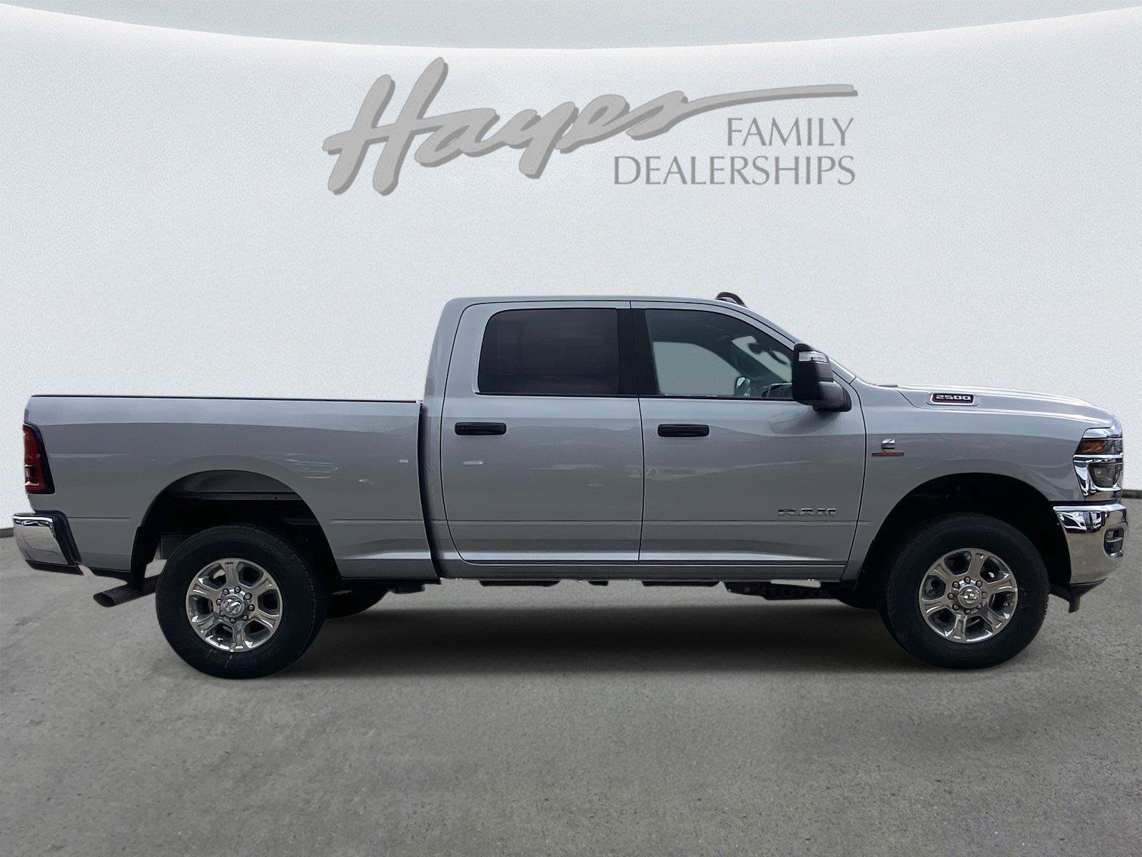 New 2026 RAM 2500 Big Horn AWD/4WD image 3