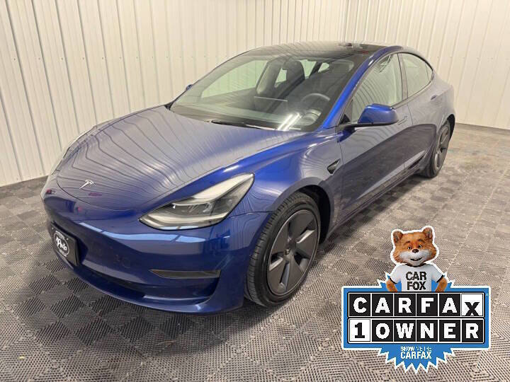 Used 2022 Tesla Model 3 Base 4dr Sedan image 1