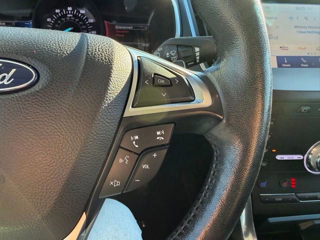 Used 2020 Ford Edge Titanium w/ Equipment Group 301A image 22