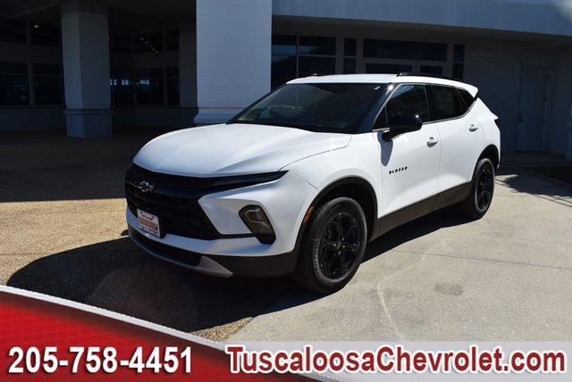 New 2026 Chevrolet Blazer LT w/ Midnight/Sport Edition FWD image 5