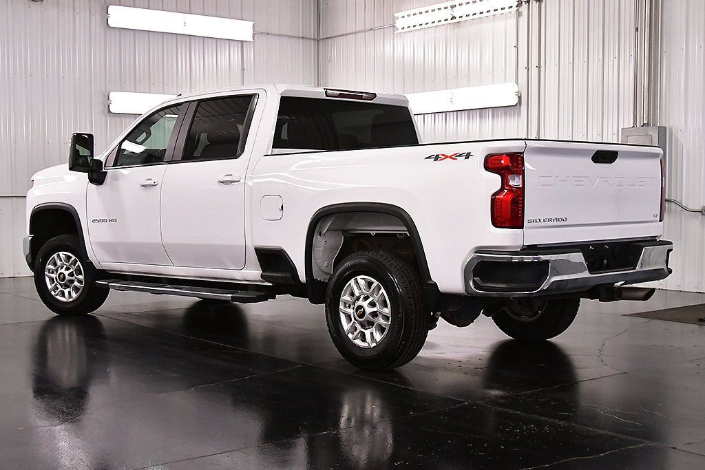 Used 2024 Chevrolet Silverado 2500 LT image 5