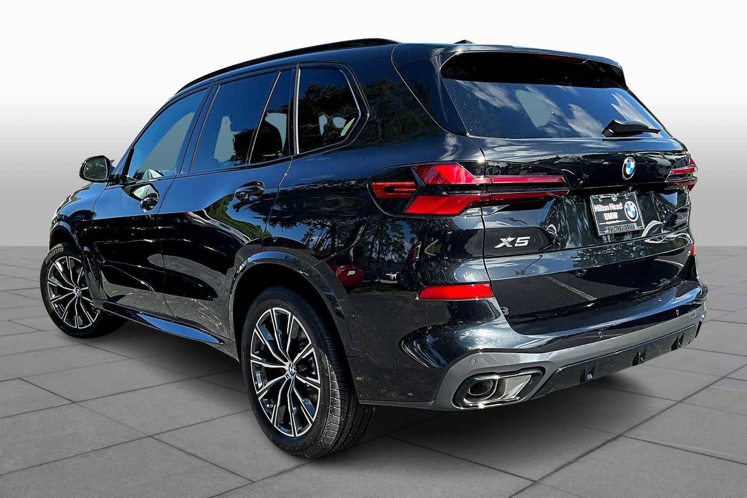 New 2026 BMW X5 sDrive40i w/ M Sport Package image 12