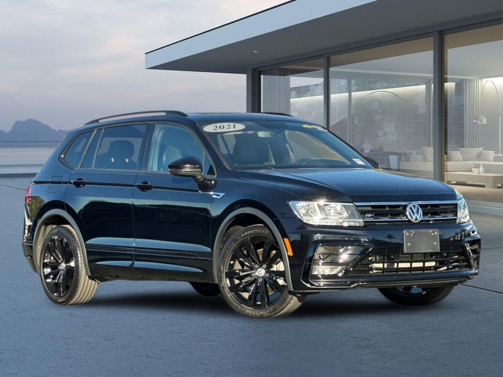 Used 2021 Volkswagen Tiguan SE R-Line image 1