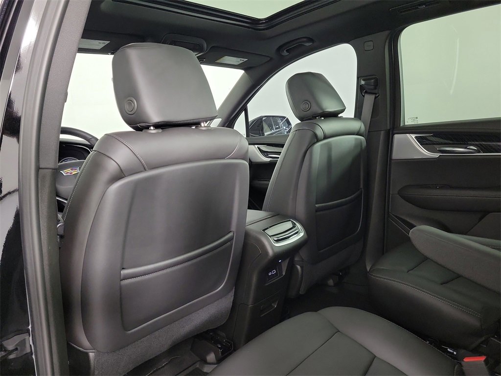 Certified 2024 Cadillac XT6 Premium Luxury w/ Technology Package image 13