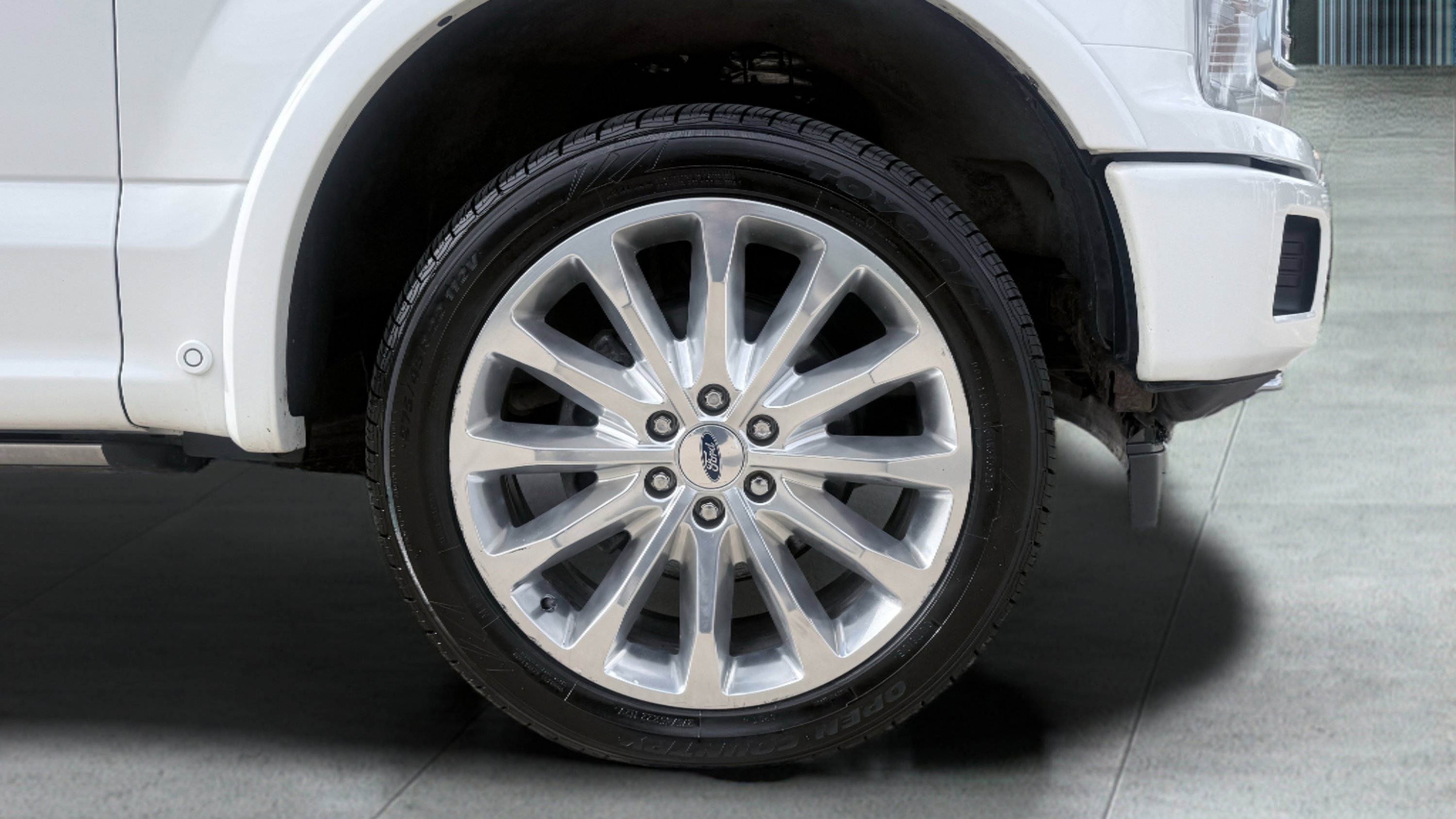 Used 2020 Ford F150 Limited AWD/4WD image 9