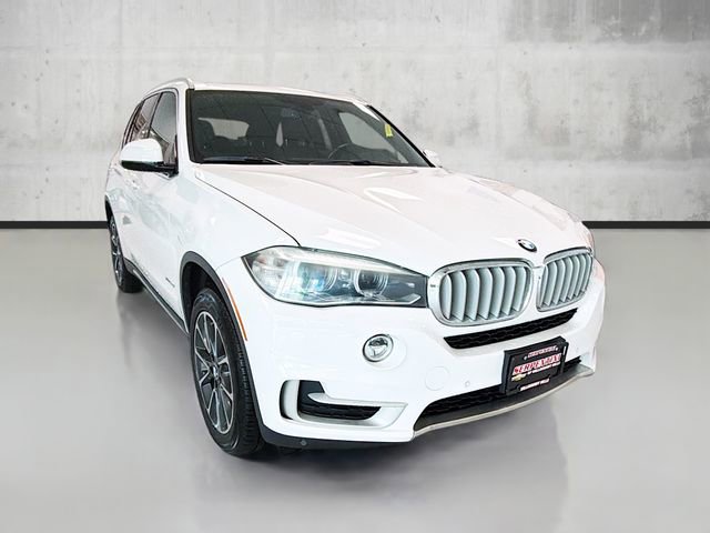 Used 2018 BMW X5 xDrive35i w/ M Sport Package image 3