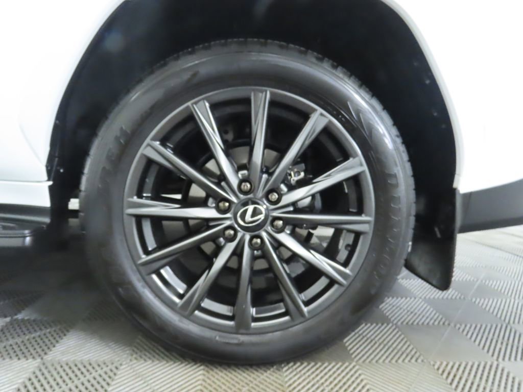 Certified 2024 Lexus LX 600 F Sport image 31