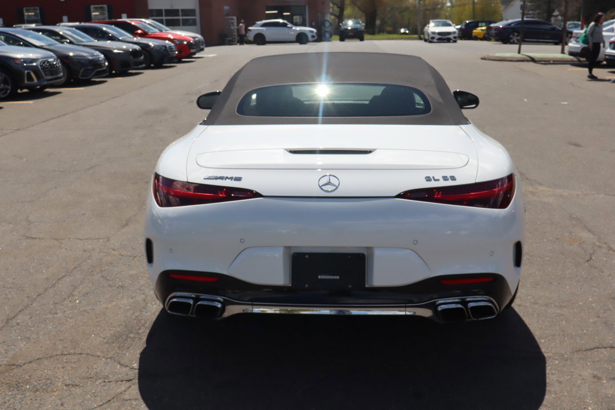Used 2022 Mercedes-Benz SL 55 AMG 4MATIC image 6