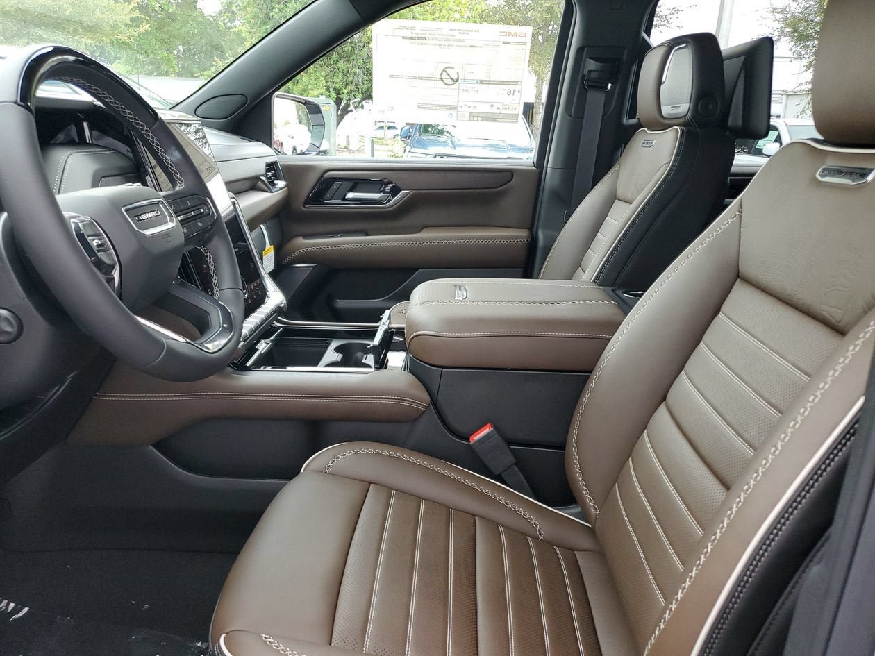 New 2026 GMC Yukon XL Denali Ultimate AWD/4WD image 19