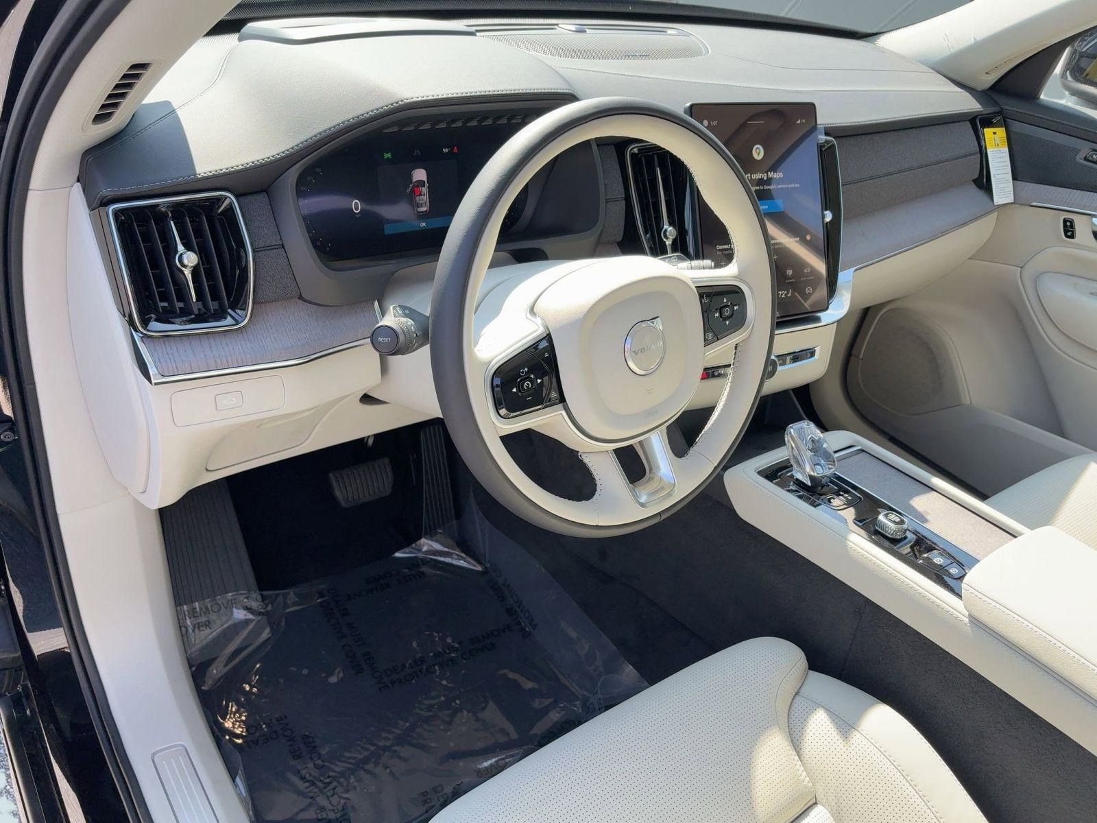 New 2026 Volvo XC90 B6 Ultra w/ Protection Package image 4