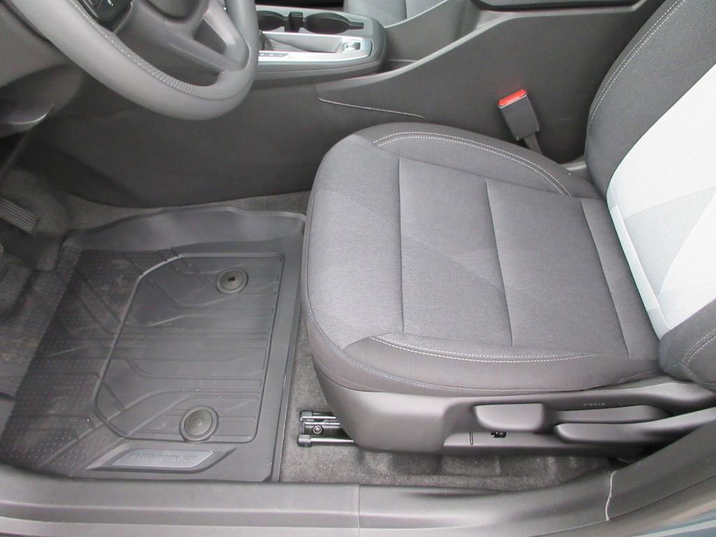 New 2026 Chevrolet Trax LS w/ Driver Confidence Package FWD image 19