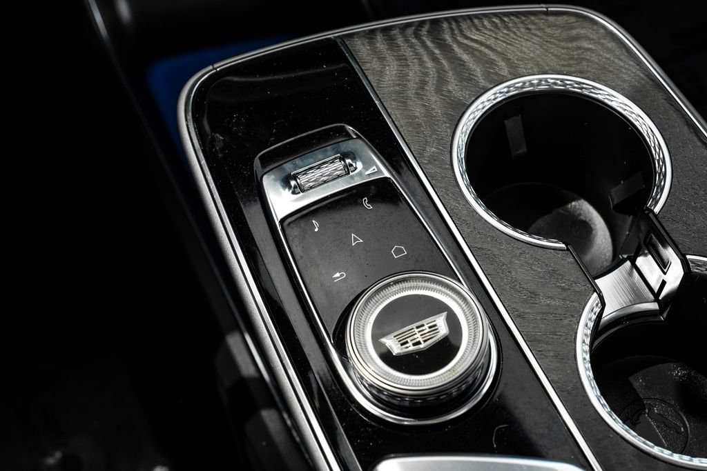 Used 2023 Cadillac Lyriq AWD image 24