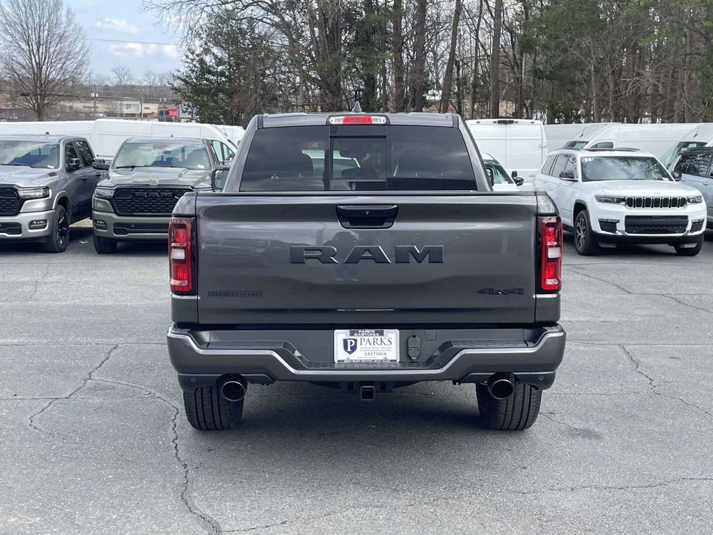 New 2026 RAM 1500 4x4 Crew Cab image 7