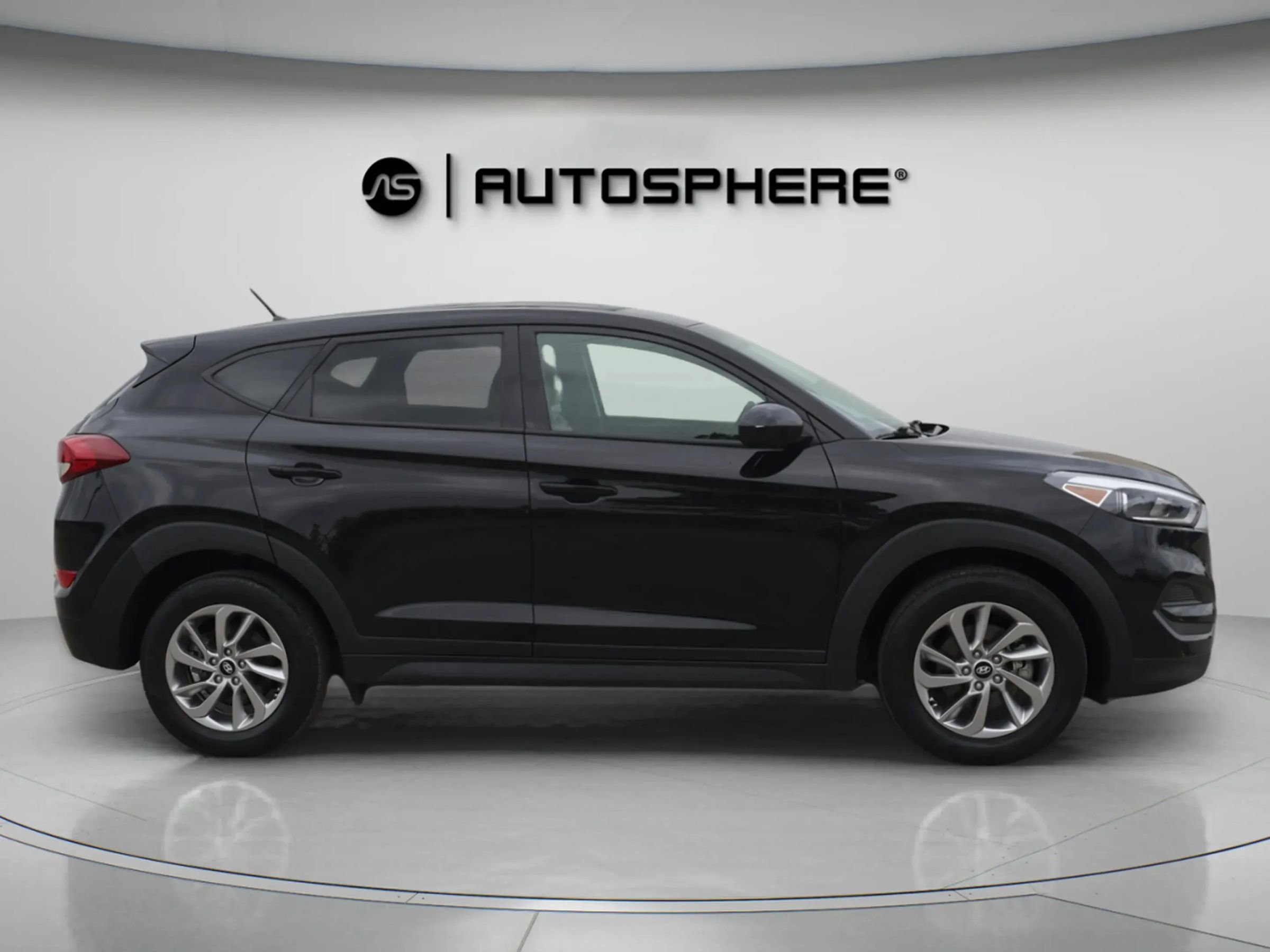 Used 2018 Hyundai Tucson SE image 11