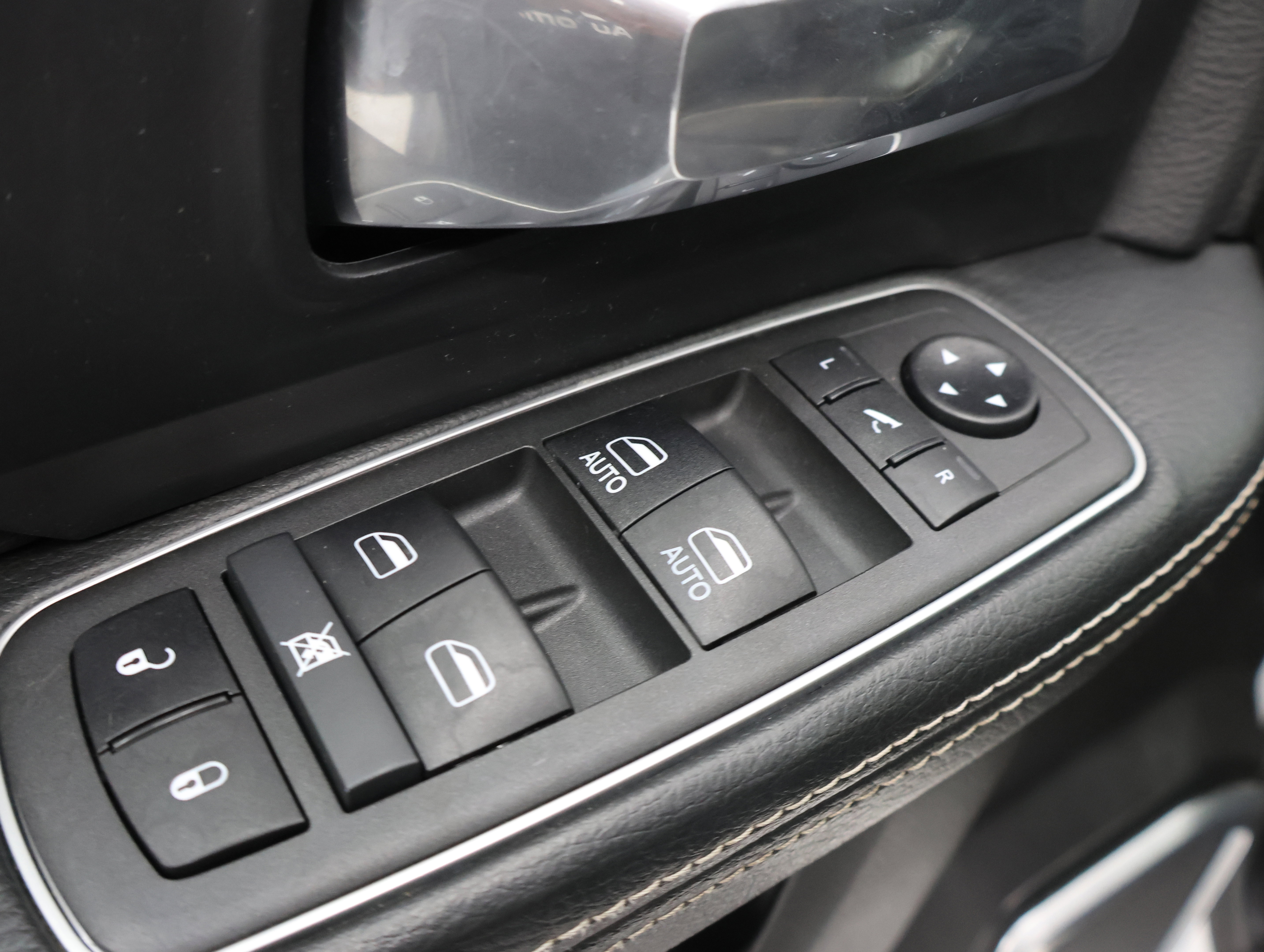 Used 2021 RAM 2500 Laramie AWD/4WD image 39