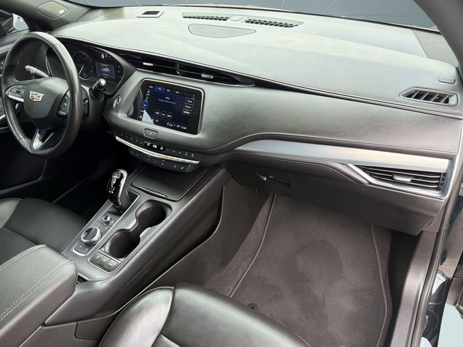 Used 2023 Cadillac XT4 Premium Luxury w/ Driver Assist Package image 30