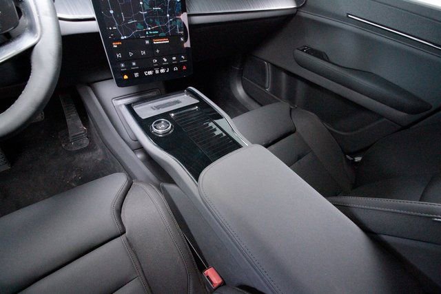 Used 2025 Polestar Polestar 3 image 9