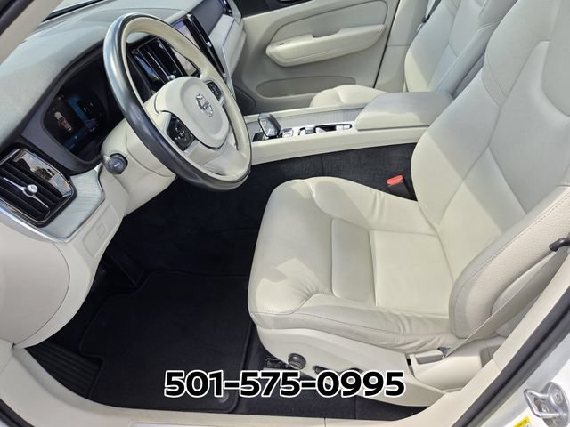Used 2023 Volvo XC60 B5 Plus AWD/4WD image 11