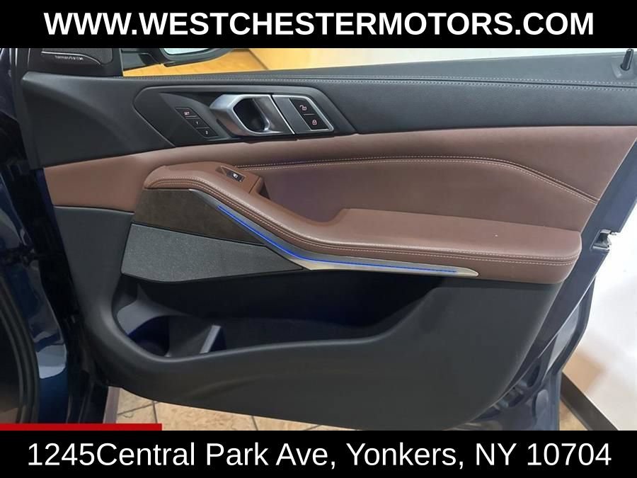 Used 2020 BMW X5 M50i AWD/4WD image 14
