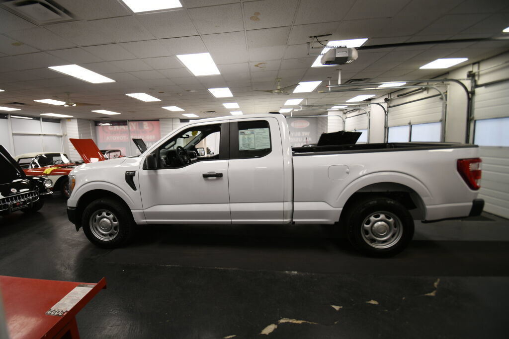 Used 2022 Ford F150 XL w/ Equipment Group 101A High RWD image 5
