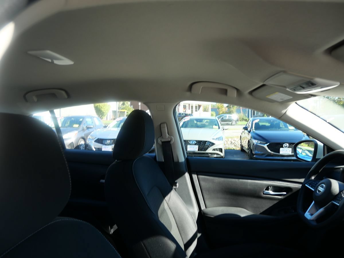 Used 2021 Nissan Sentra S FWD image 28
