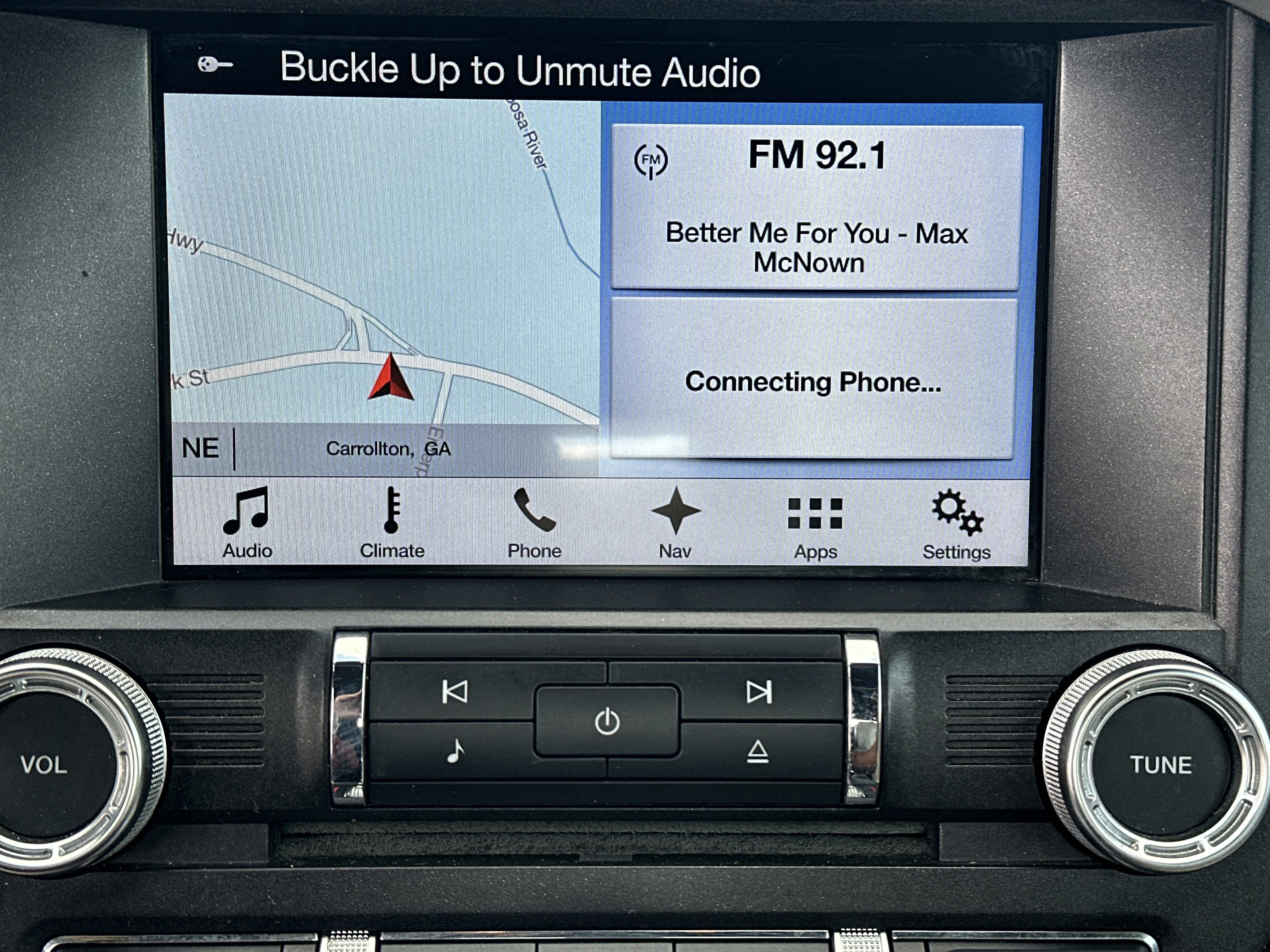 Used 2017 Ford Mustang Premium image 25