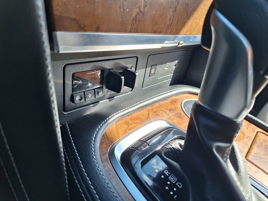 Used 2023 Nissan Armada SL image 23