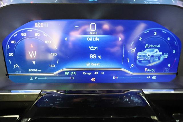 Used 2025 Chevrolet Silverado 2500 LTZ w/ LTZ Premium Package image 13