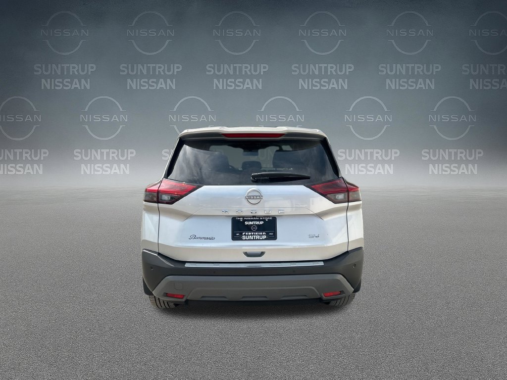Certified 2023 Nissan Rogue SV FWD image 32