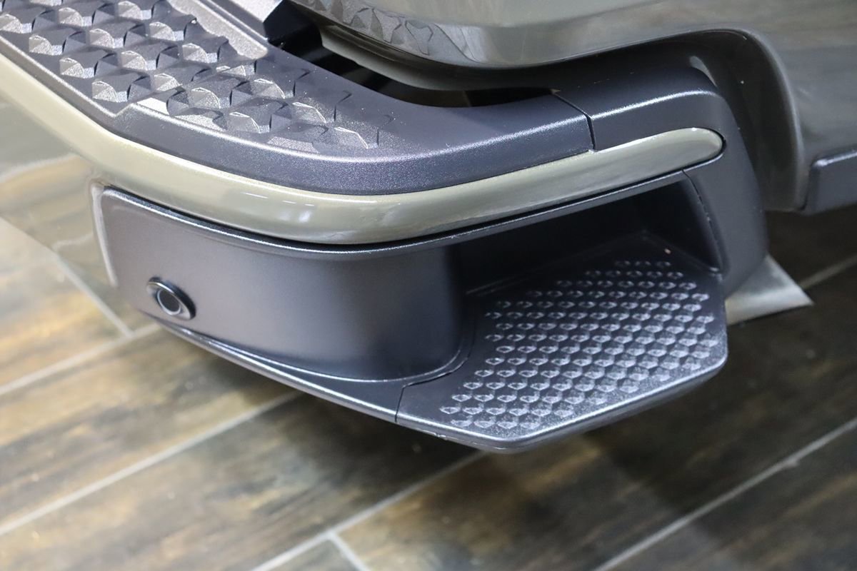 Used 2023 GMC Canyon Elevation w/ Convenience Package AWD/4WD image 26