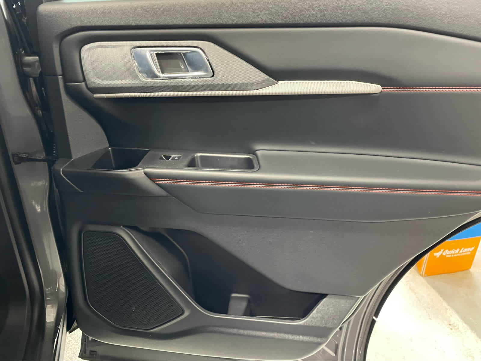 New 2026 Ford Explorer ST-Line w/ ST-Line Street Pack image 31