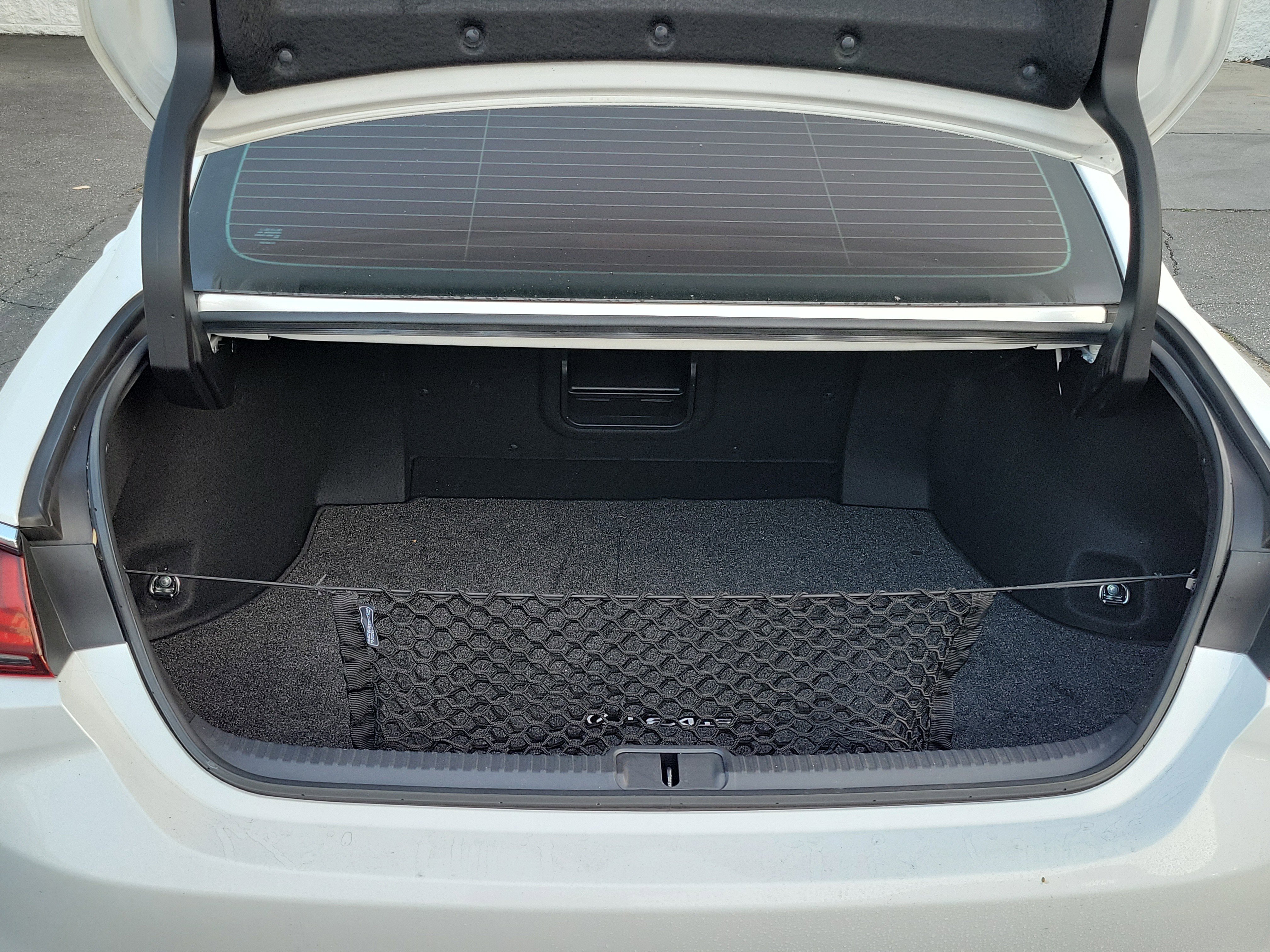 Used 2024 Lexus ES 350 w/ Accessory Package (Z1) image 18