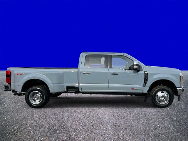 New 2027 Ford F350 King Ranch w/ Chrome Package AWD/4WD image 2