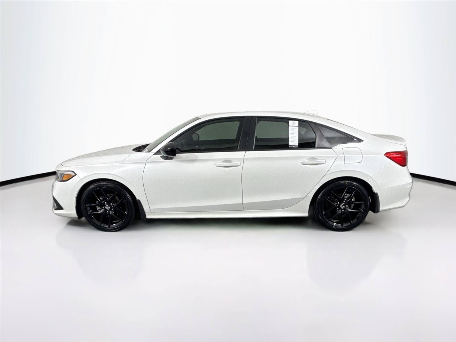 Used 2022 Honda Civic Sport image 12